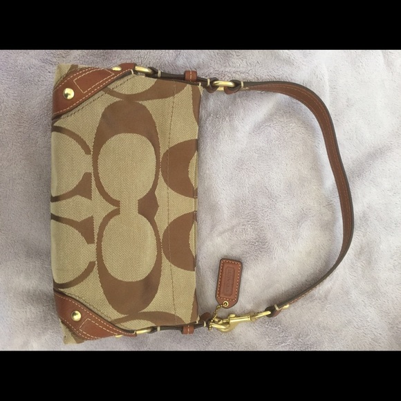 Coach Purse - Picture 2 of 5