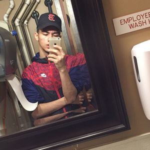 Meet your Posher, Daniel