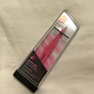 Tweezerman Studio Collection Slant Tweezer Pink