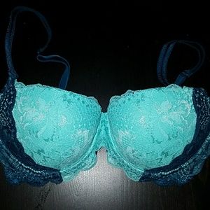 Victoria's Secret PINK pushup