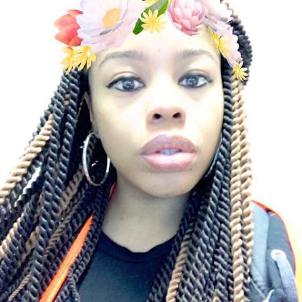 Meet your Posher, Natasha