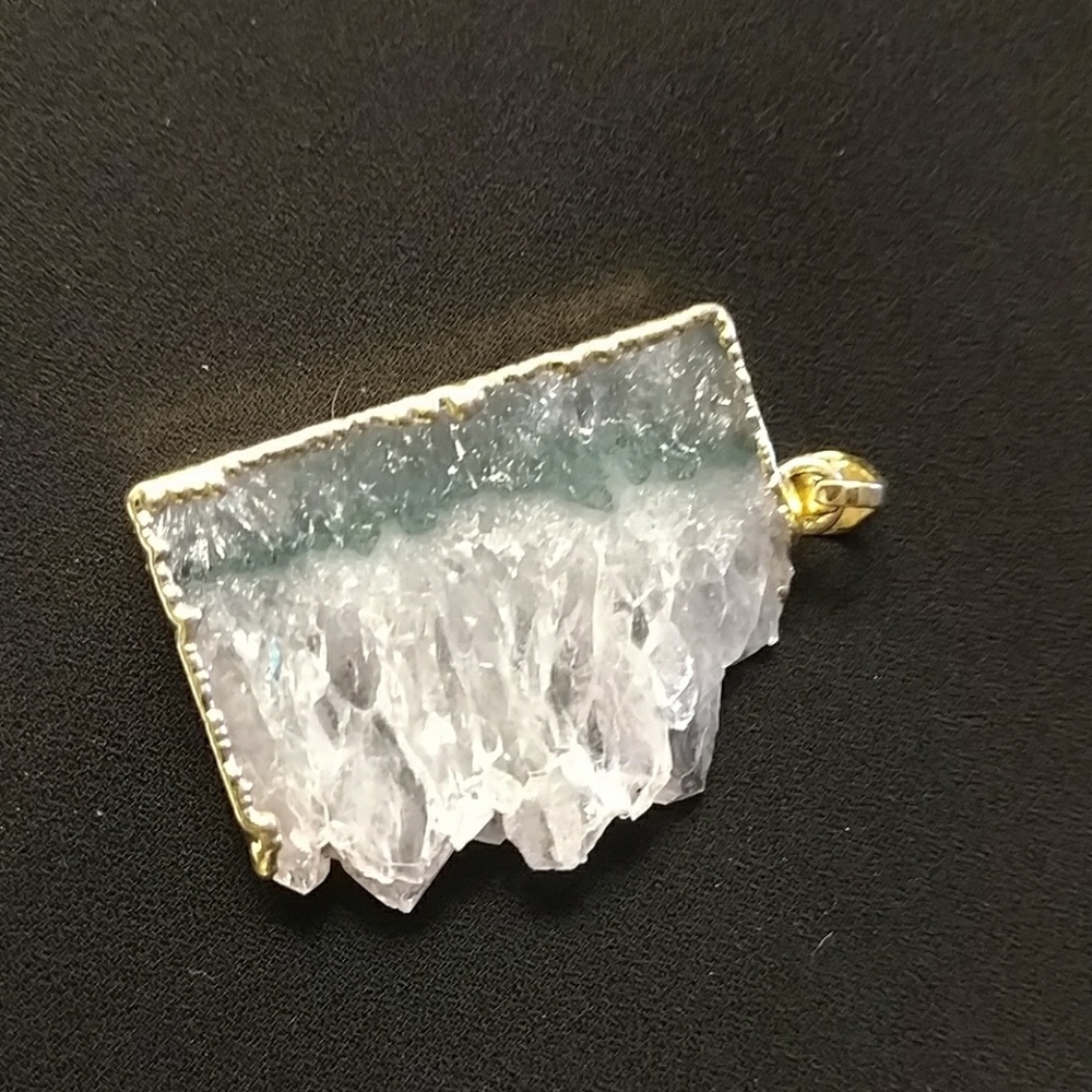 Natural ocean colored amethyst druzy