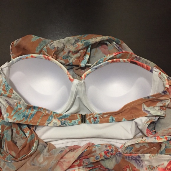 Vintage Style Floral Mesh Swimsuit - Picture 7 of 8