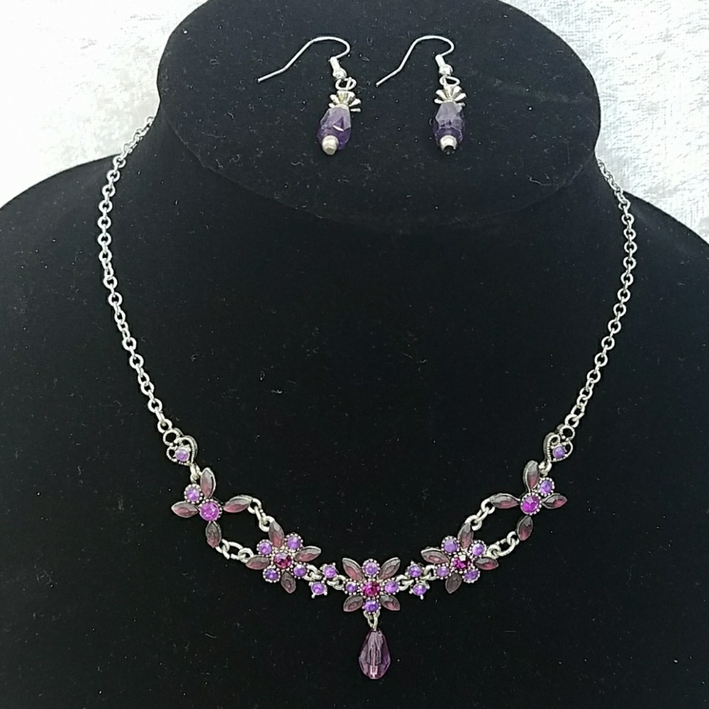 Beautiful Purple Necklace with Matching Earrings