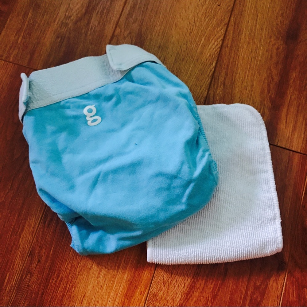 G diaper cover in vibrant turquoise! EUC
