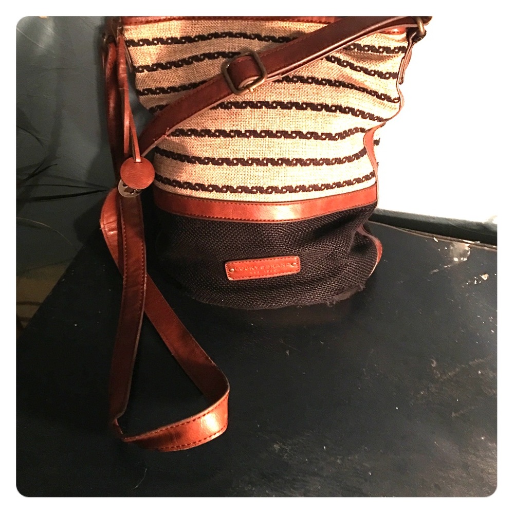 Lucky Brand woven bucket bag