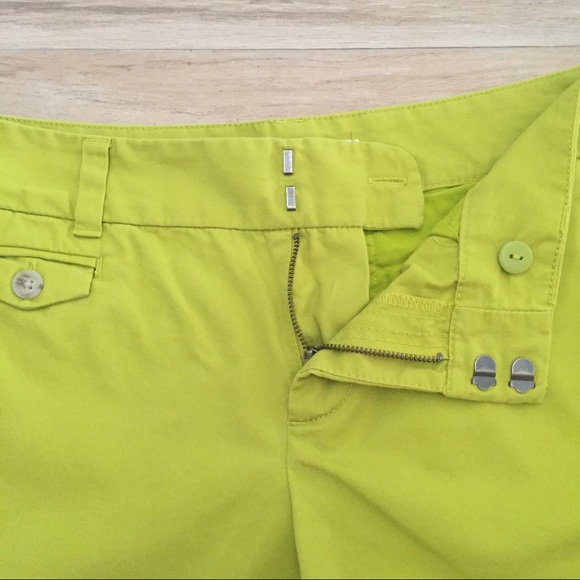 LOFT Shorts - Picture 2 of 5