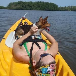 Meet your Posher, Elyse