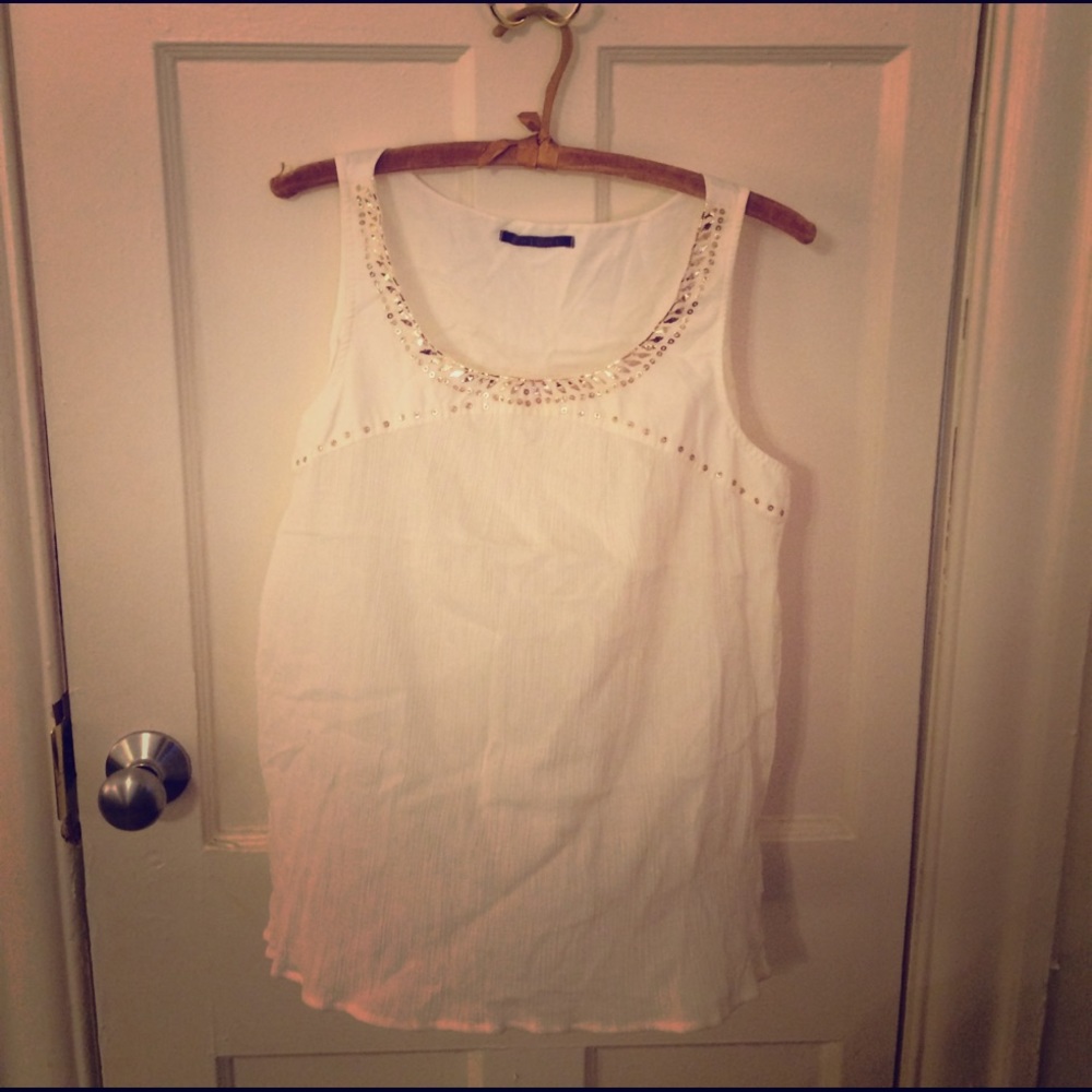 Velvet flowy tank with gold detail NWOT