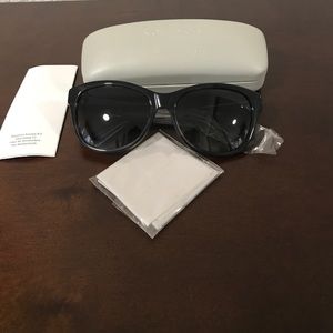 Calvin Klein woman sunglasses