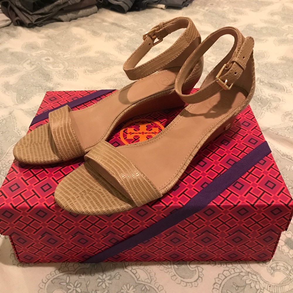 Tory Burch Ankle wedge sandal size 8