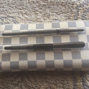 Laura Mercier Secret Camouflage Brushes