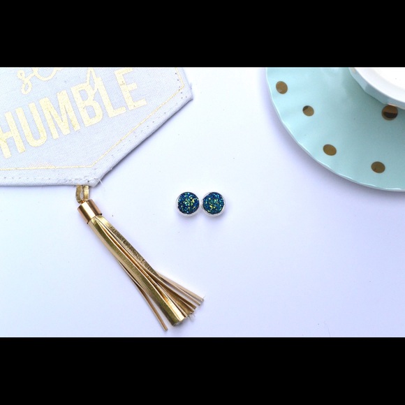 Blue Green Druzy Earrings - Picture 2 of 3