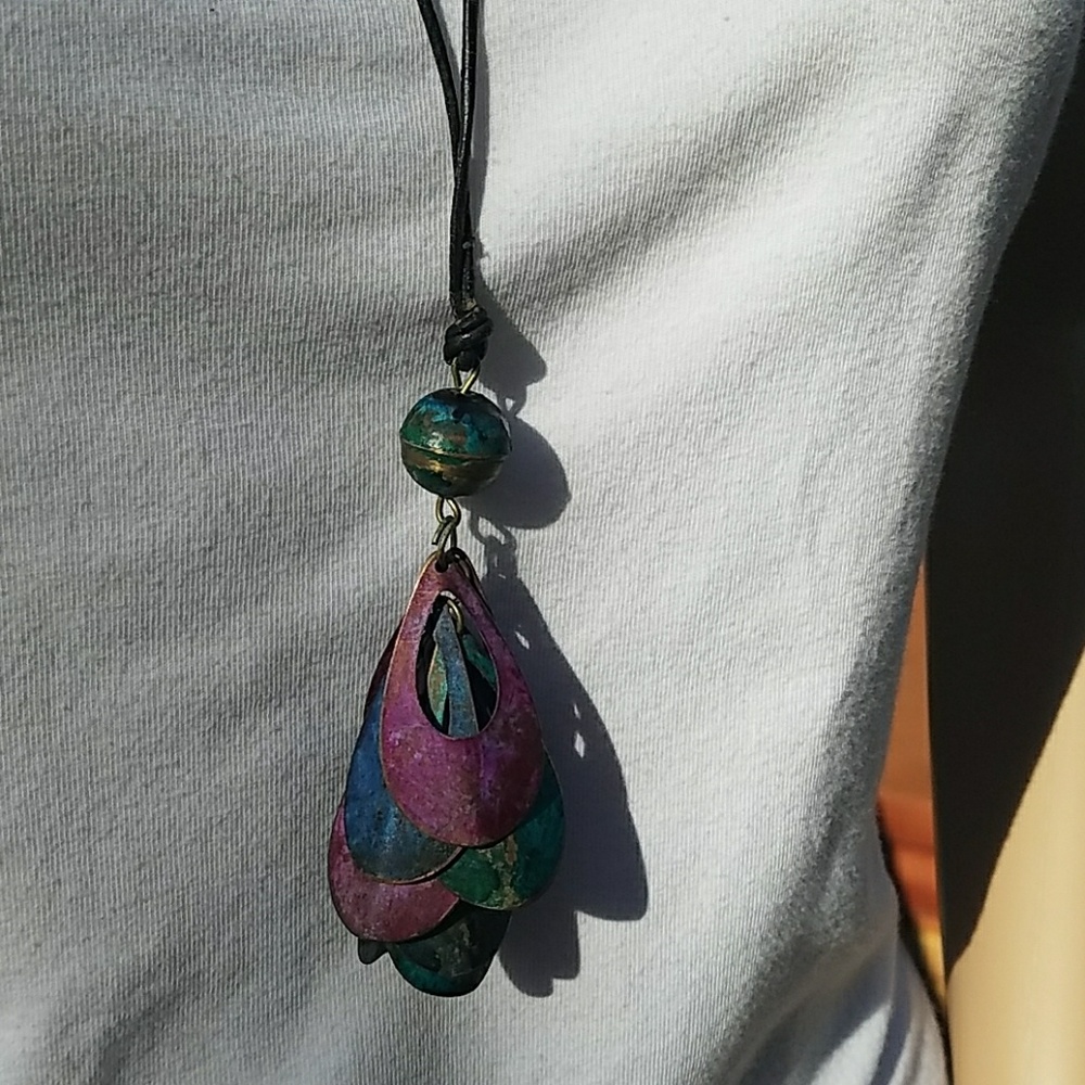 Unique Necklace - Picture 2 of 7