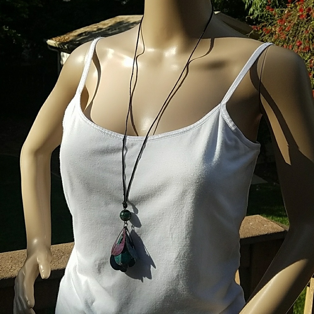 Unique Necklace - Picture 4 of 7