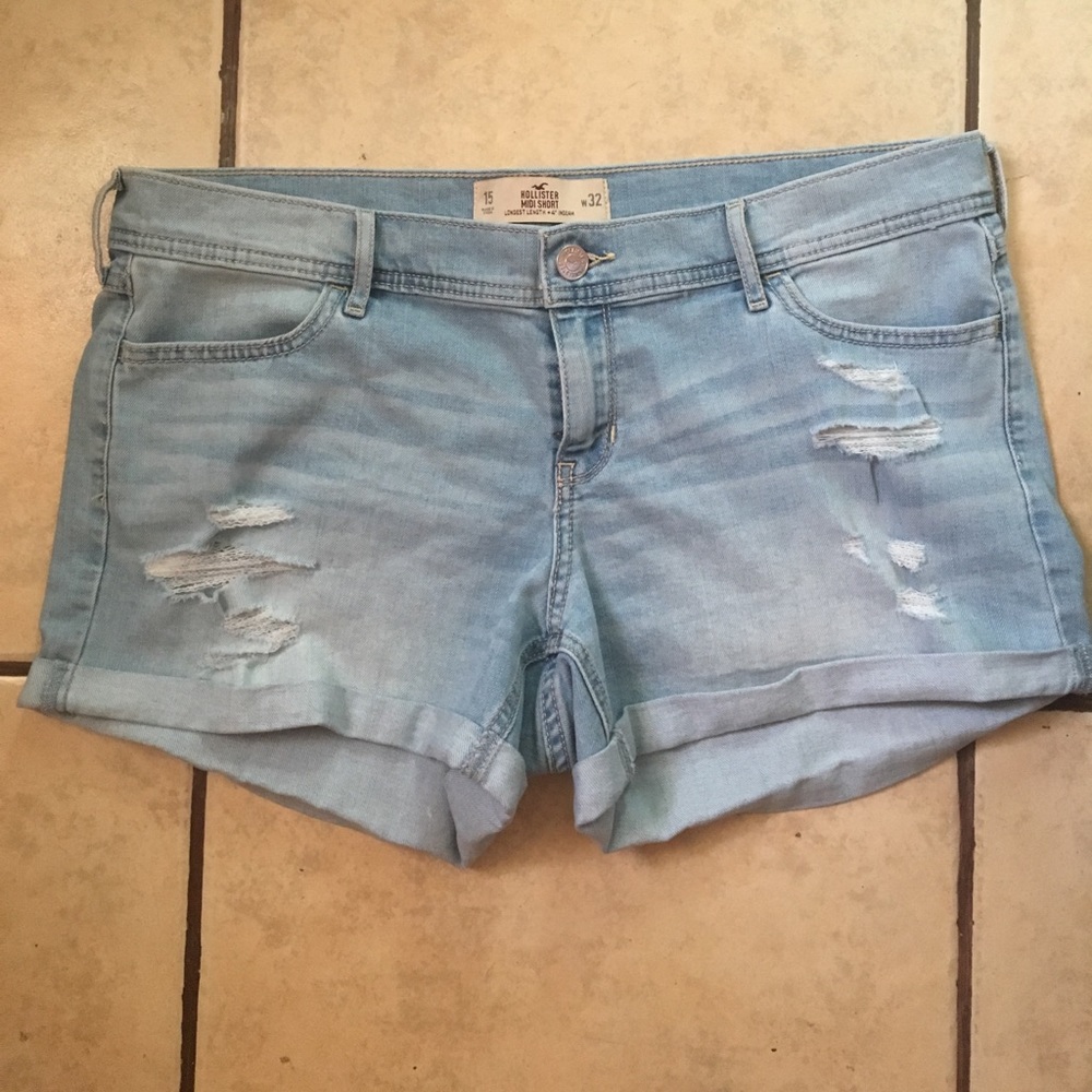 New Hollister Midrise Shorts