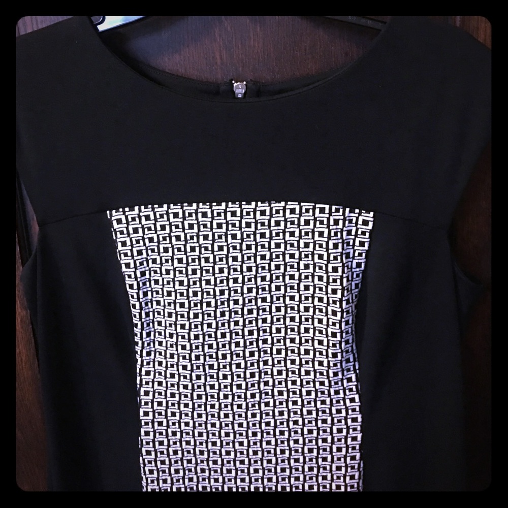 Chico's • Size 1.5 (M-10) • Sleeveless Panel Dress