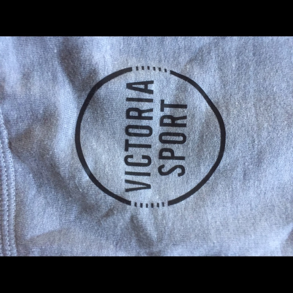 VS Sport Capri Joggers NWT