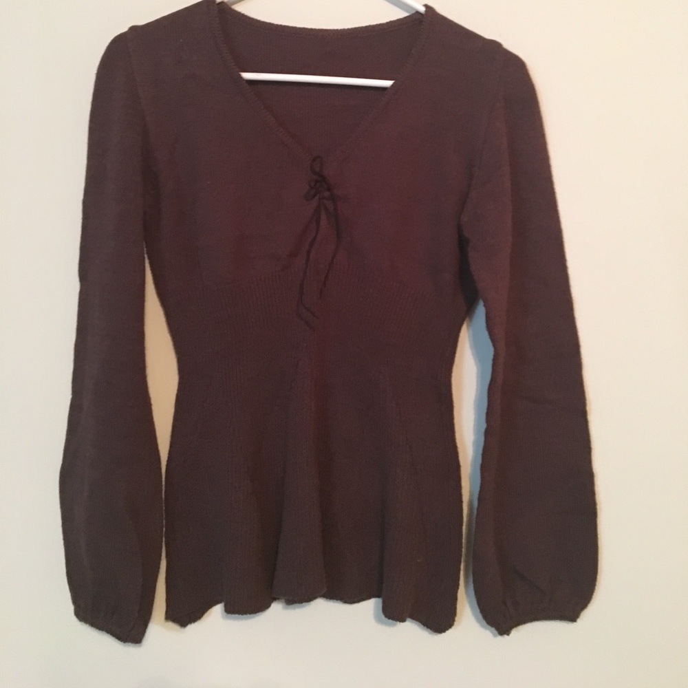 Very cute Brown sweater