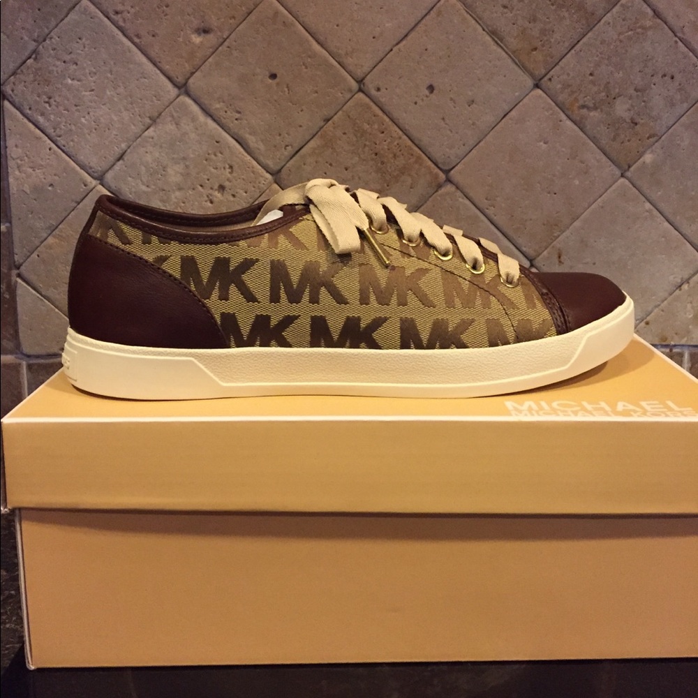 Micheal Kors Tennis Shoes