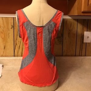 41-Lululemon top🔴