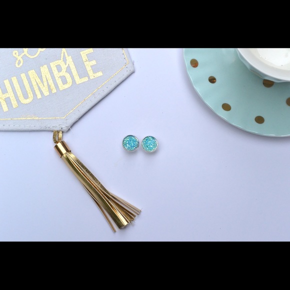 Light Blue Earrings - Picture 2 of 3