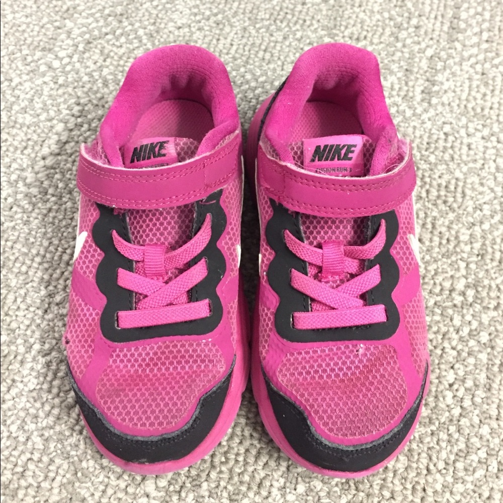Nike shoes