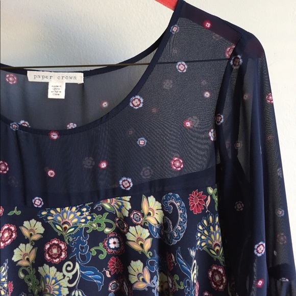 🚫SOLD🚫 Paper Crown Dress - Picture 2 of 3