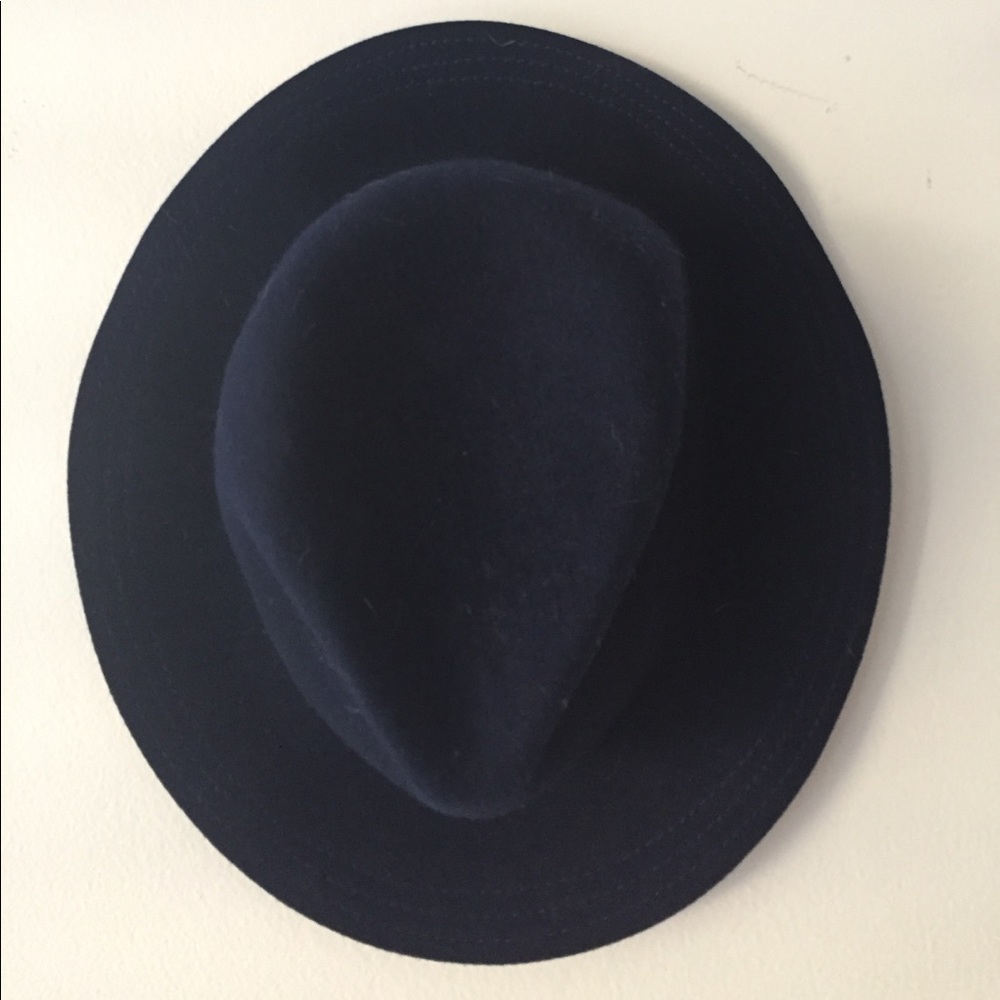 wide brim brandy melville hat