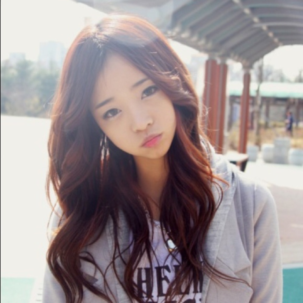 Meet your Posher, Chloe