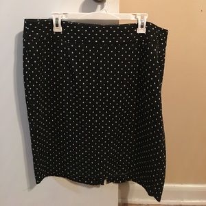 ⭐️DONATING 9/1⭐️Lane Bryant pencil skirt