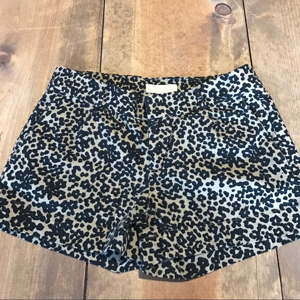 Banana Republic Leopard Shorts - Size 4