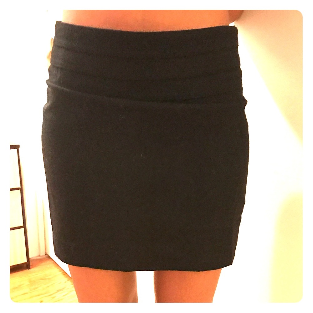 Black skirt