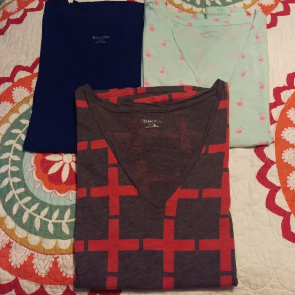 3 Merona XL V-neck Tees