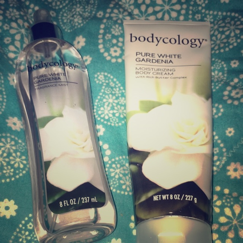 White Gardenia Set