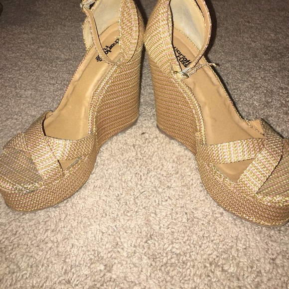 Wedges - Picture 2 of 4