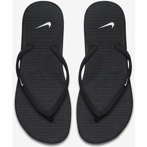 Nike flip flops