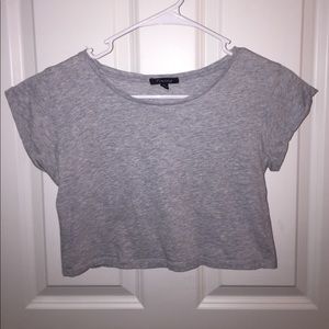 plain grey cropped tee