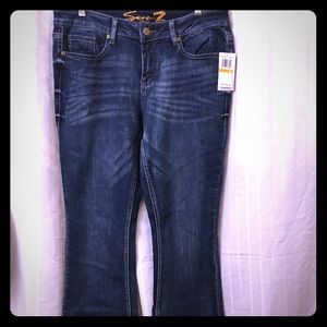 ❤️1/2 Off ❤️ NWT Seven7 jeans