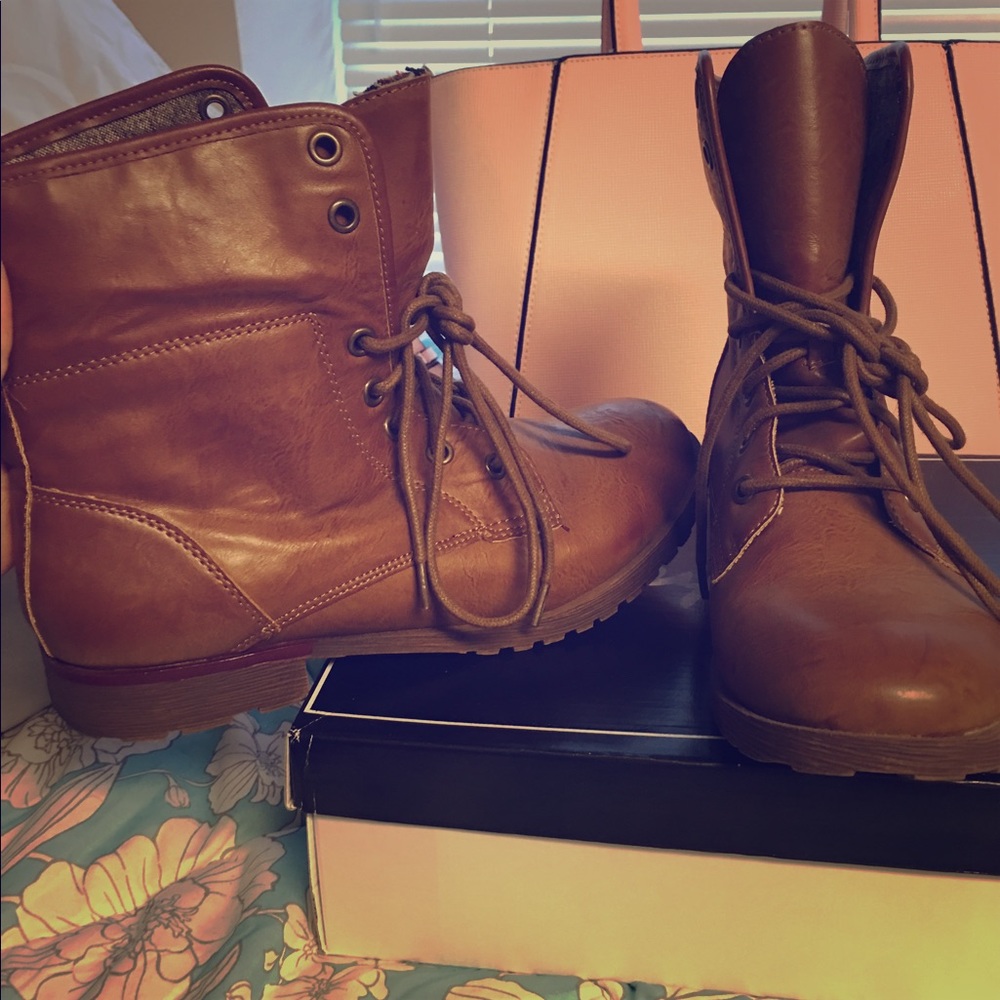 Brown boots