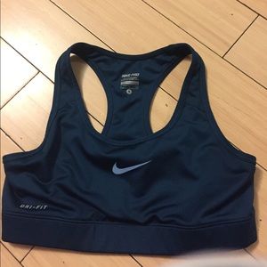 Nike Pro Sports Bra