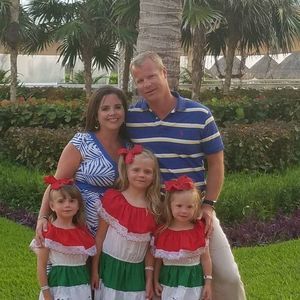 Meet your Posher, Robin