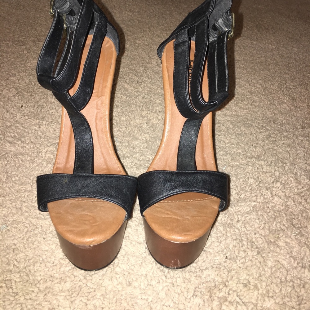 Charlotte russse wedge