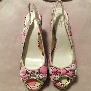 NWOT Coach Wedge, pink shades with  bow accent 🎀