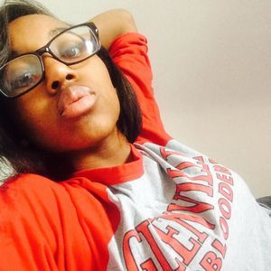 Meet your Posher, Kayla