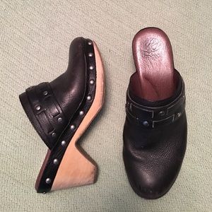 Lucky Brand Wood & Leather Clogs