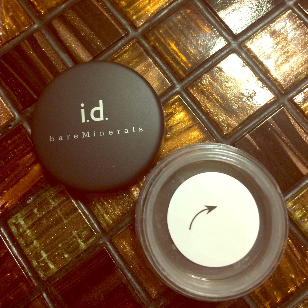 ❤️ bareMinerals retro liner shadow