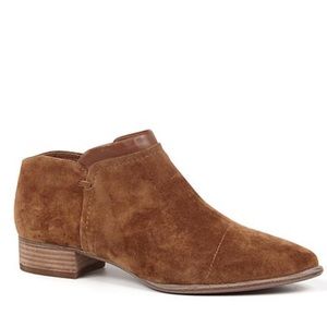 Vince Camuto Jody booties