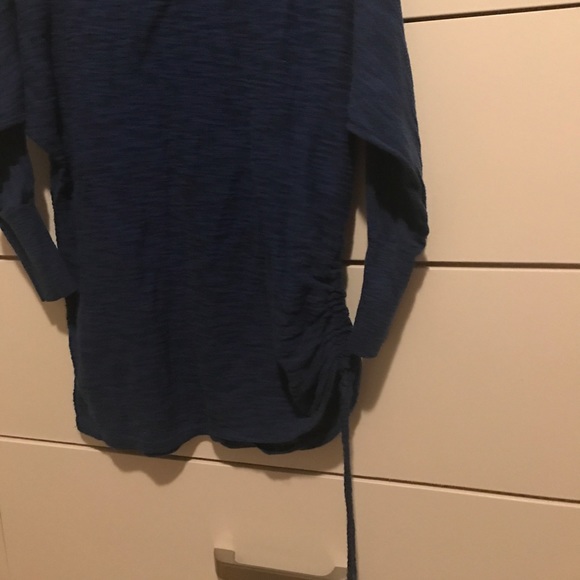 Express shirt - Picture 3 of 4