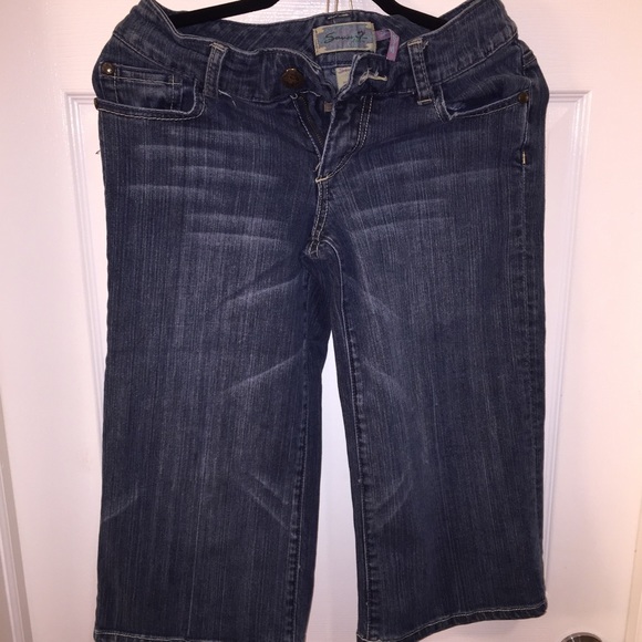 Seven Knee Length Shorts - Picture 3 of 3